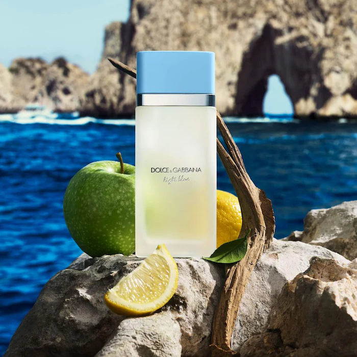 Dolce & Gabbana Light Blue Eau de Toilette with Sicilian Lemon & Cedarwood – 50 ml